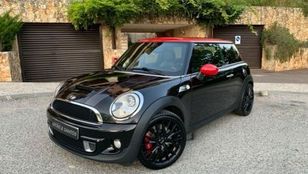 MINI John Cooper Works Standard